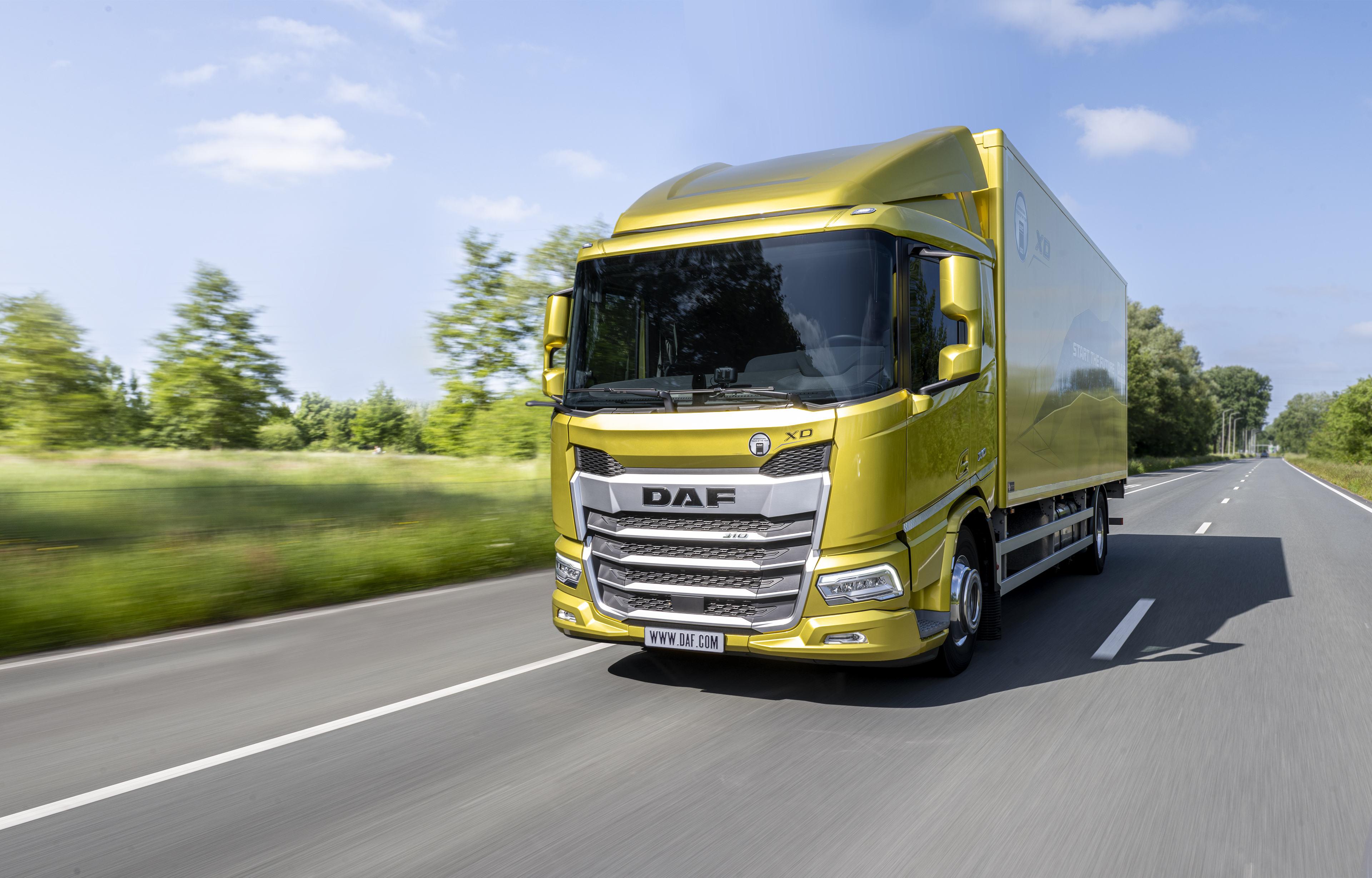 DAF lança linha de caminhões Euro 6 com novo motor PX-7